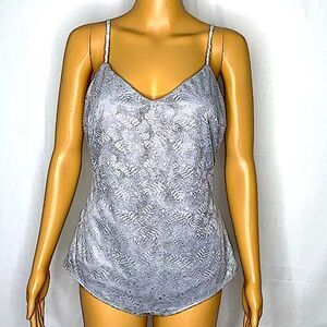 L’Atiste Lace Bodysuit Lined Floral Cami Tank NWT New With Tags Large Grey